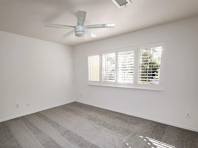 2302 W Settlers Way — Photo 26