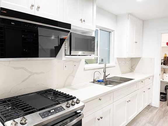 2nd image of 10084 Brenda Ave
