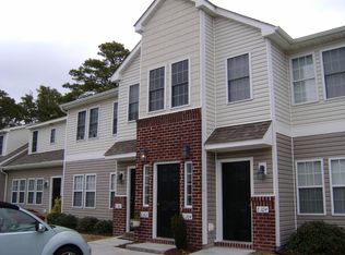 4513 Country Club Rd UNIT C204, Morehead City, NC 28557