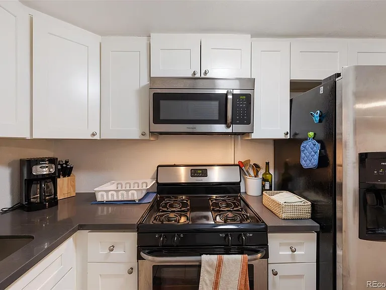1581 N Ogden St — Photo 12