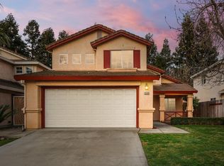 9538 Village Tree Dr, Elk Grove, CA 95758