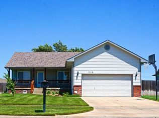 1316 N Doris St, Wichita, KS 67212