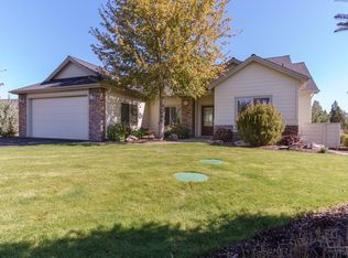 742 Crystal Falls Ct, Redmond, OR