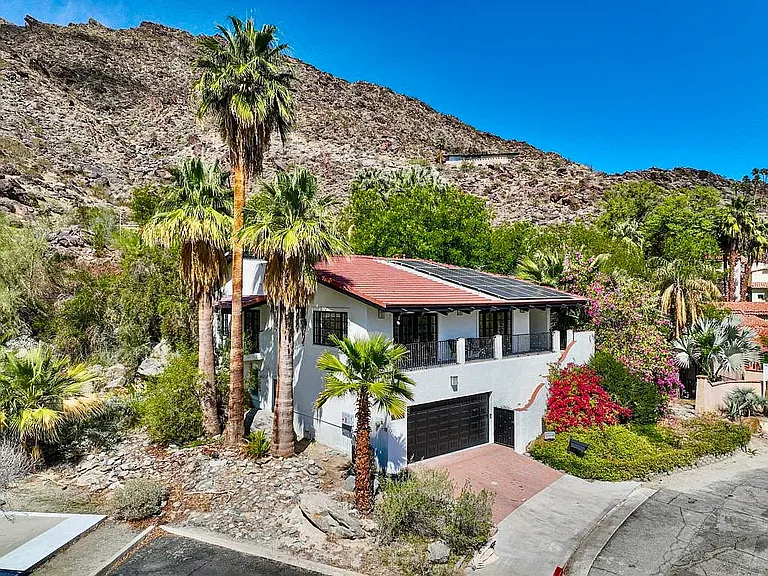 151 S Tahquitz Dr — Photo 5