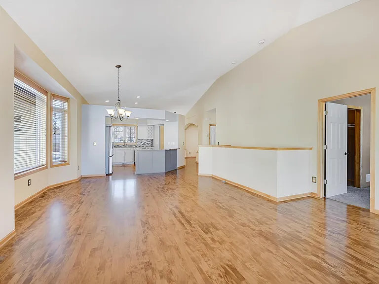 7950 Victoria Way — Photo 20