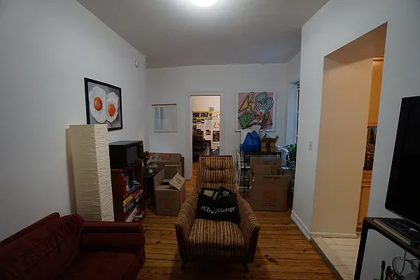 Rented by Best Apartments North Inc | media 23