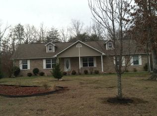 1693 Sunset Ridge Dr, Crossville, TN 38571