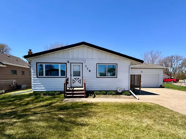 116 5th St E, Napoleon, ND 58561