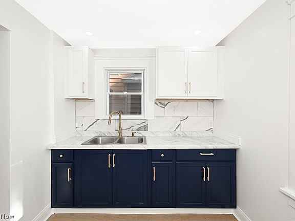5th image of 4289 E 136th St