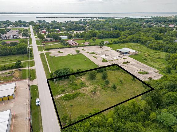 2nd image of 4926 Locust Grove Rd