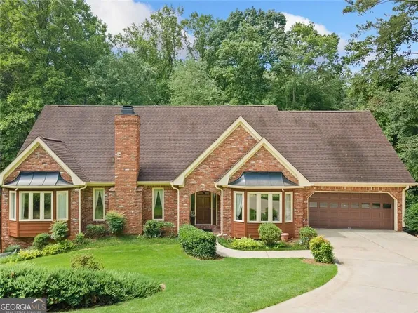3436 Laurelwood Ct NE, Roswell, GA 30075