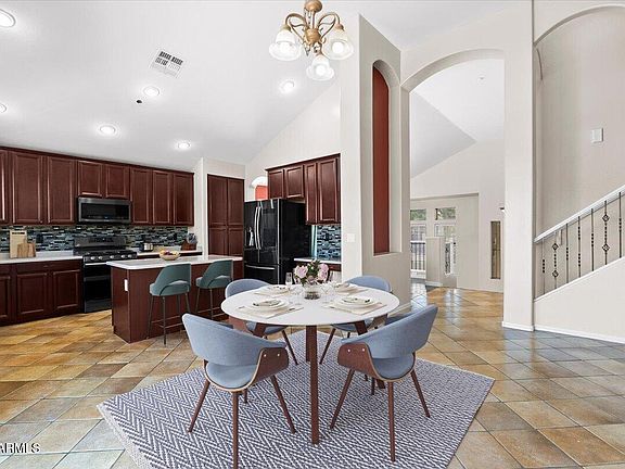 4th image of 15066 W LA REATA Avenue