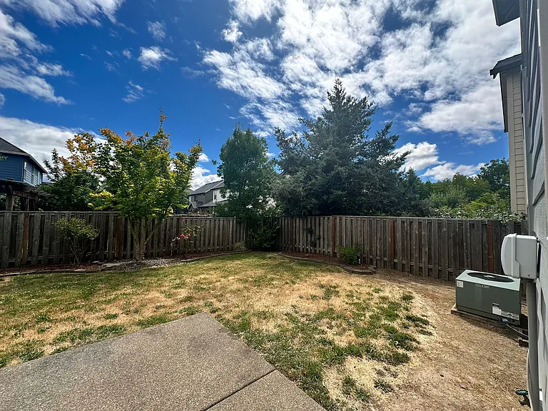 728 SE Bayshore Cir — Photo 20