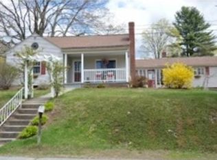 3 Evergreen St, Nashua, NH 03060