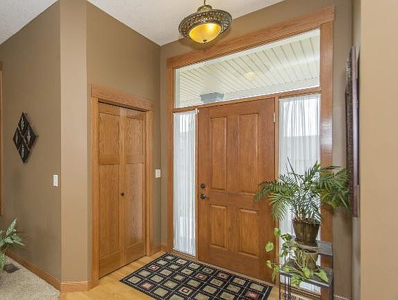 3rd image of 6560 Pheasant Hills Dr