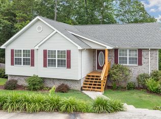 311 Celestial Ln, Hixson, TN 37343