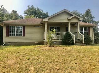 2009 Carl Smith Rd, Hopkinsville, KY 42240