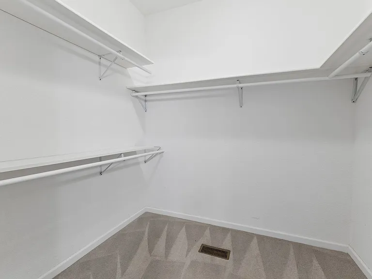 2419 Destiny Ct E — Photo 15