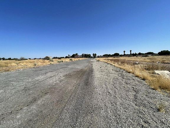 5th image of 27th Ste Vic Avenue R10