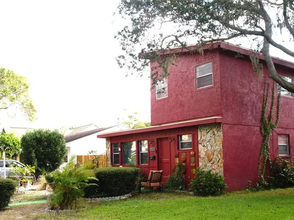 6366 2nd Ave S, Saint Petersburg, FL 33707