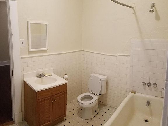 4th image of 1009 Brandon Ave APT 4