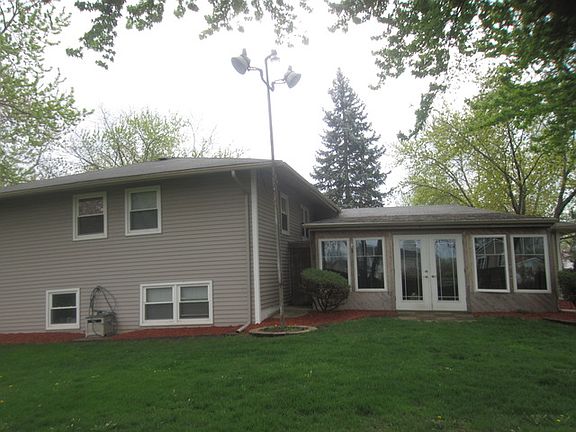 4th image of 4180 N Firestone Dr