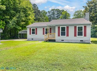 78 Hunts Rd, Port Haywood, VA 23138