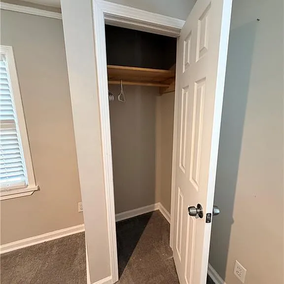 10 Rockmart Dr NW — Photo 8