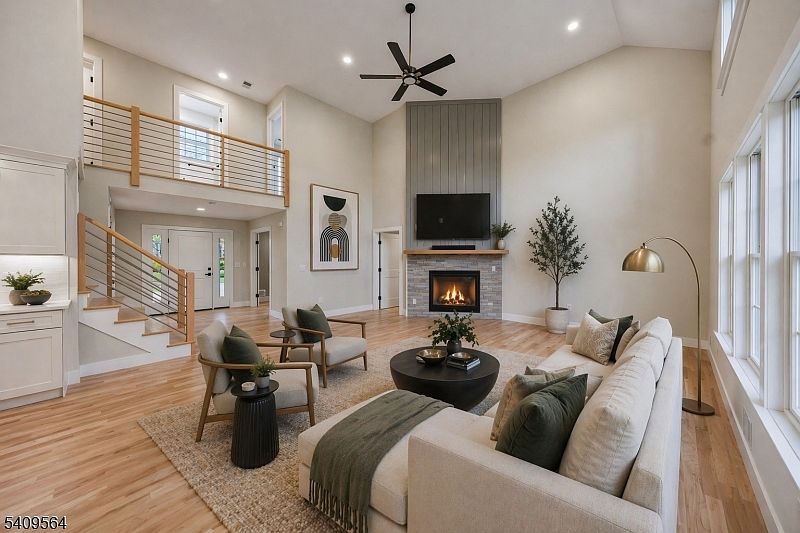 29 Bracken Hill Rd