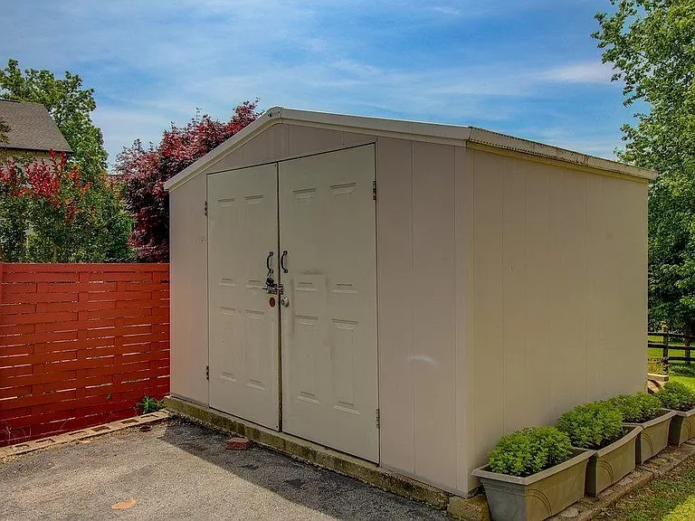 2606 Tiffany Dr — Photo 4