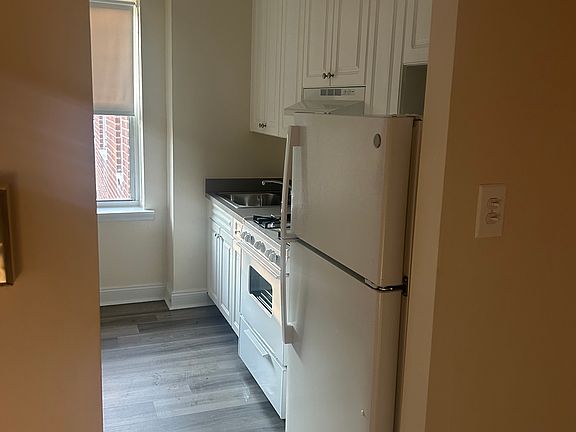 2nd image of 1489 Shore Pkwy APT 5G
