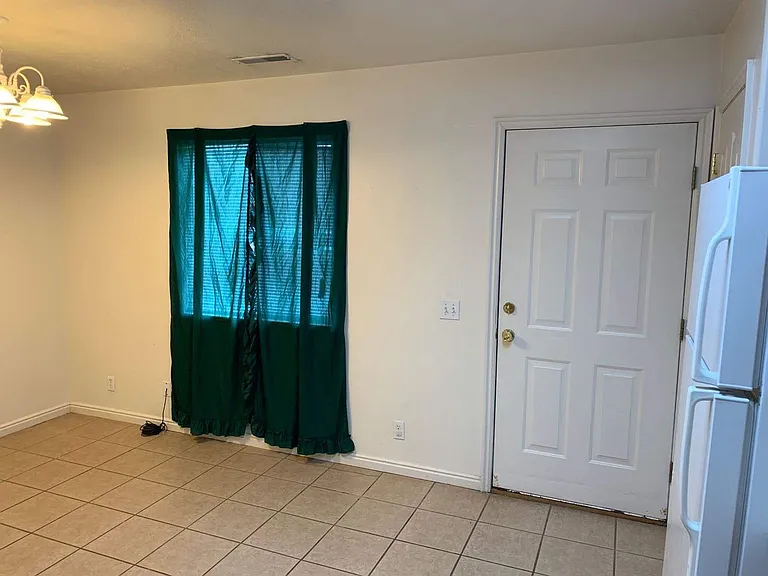 1728 N 1500 W — Photo 12