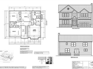 253 Red Maple Dr S, Levittown, NY 11756