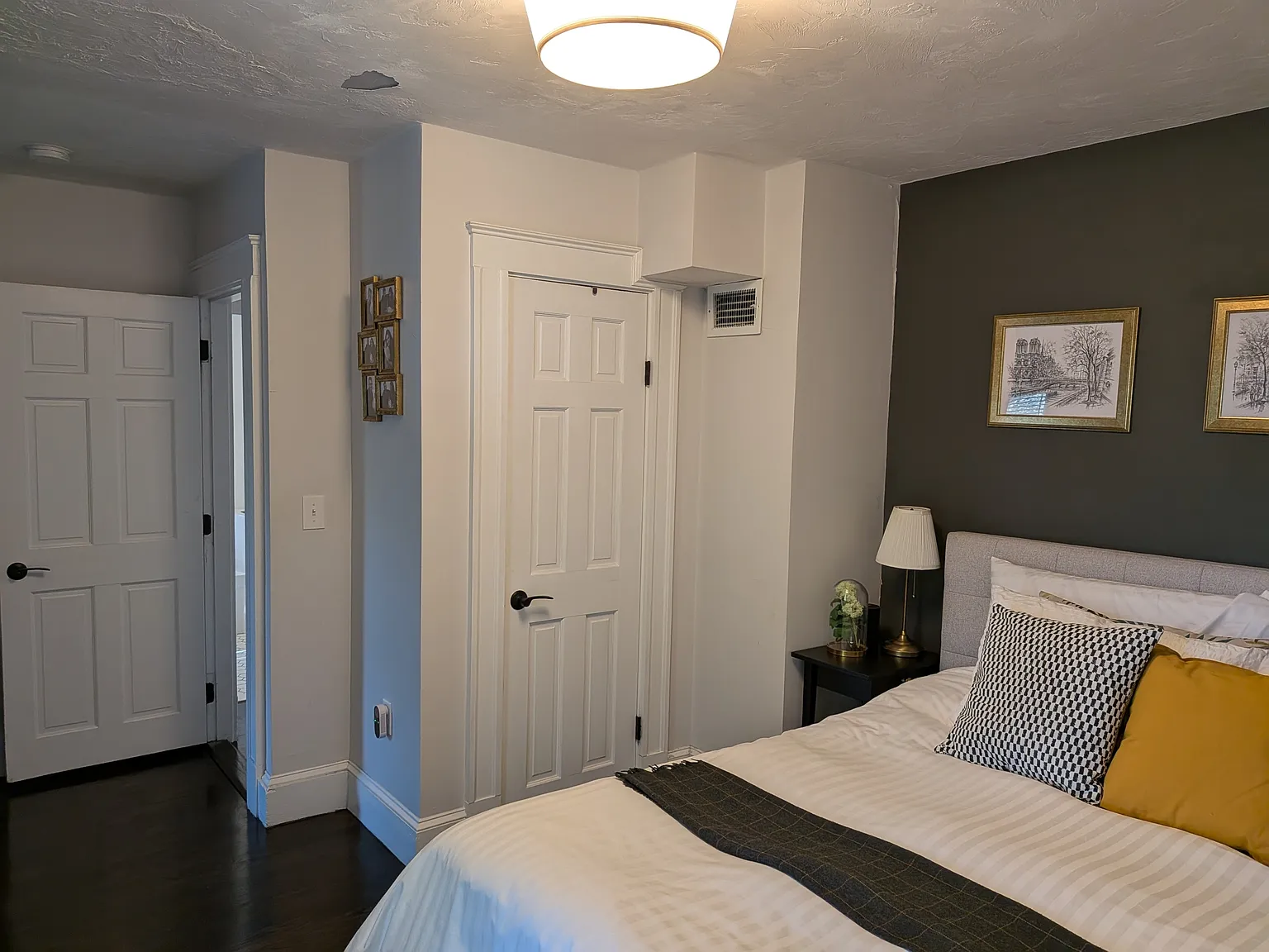 98 Rock Glen Road - 1 — Photo 2