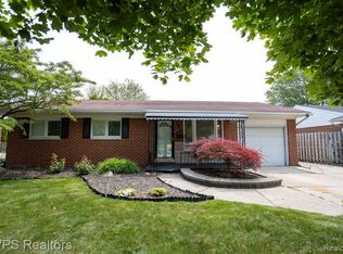 33316 Fraser Ave, Fraser, MI 48026