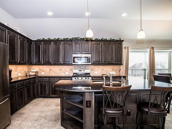 4th image of 7116 Water Meadows Dr