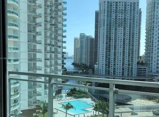 90 SW 3rd St APT 1703, Miami, FL 33130