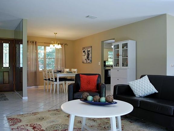 5th image of 2605 Bismark Dr