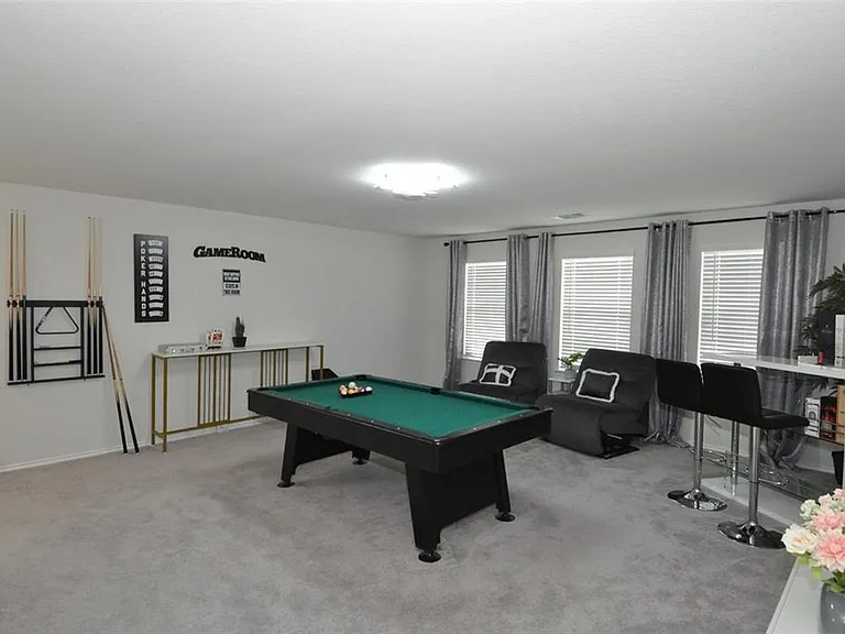 1717 T H Johnson Dr — Photo 18