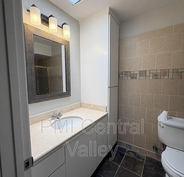 3440 W Benjamin Holt Dr — Photo 18
