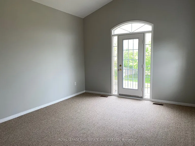 2362 Woodridge Way — Photo 9
