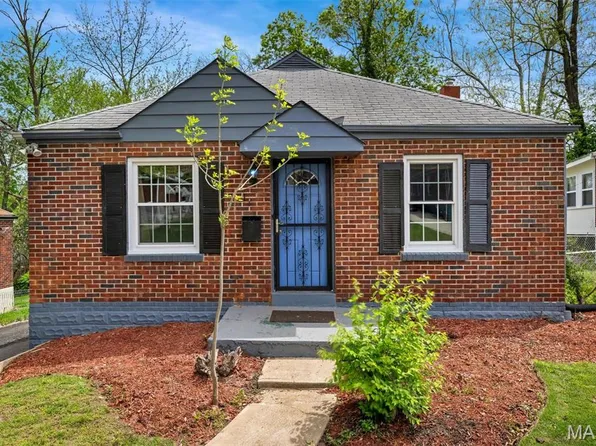 5212 Fletcher St, Saint Louis, MO 63136