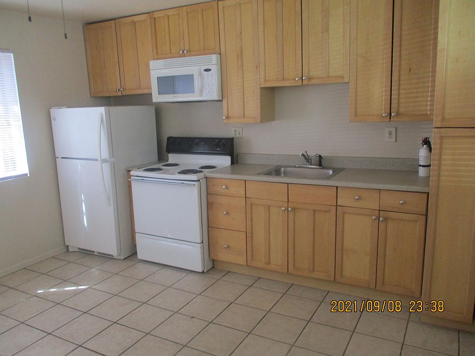 1st image of 2657 Lakeshore Blvd