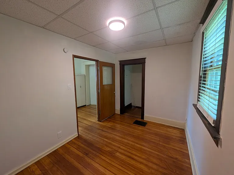 1524 S 24th St #1 — Photo 13