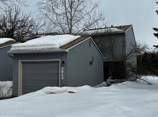 3913 Hampton Dr #2-D, Anchorage, AK 99504
