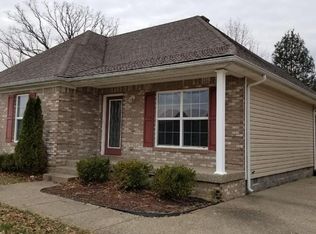 924 Tecumseh Dr, Shepherdsville, KY 40165