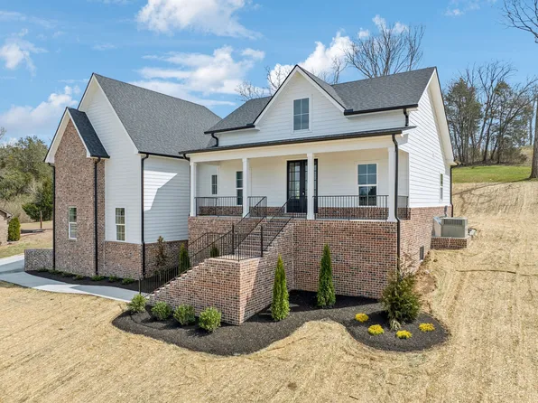 545 Bridle Path Ln, Hartsville, TN 37074