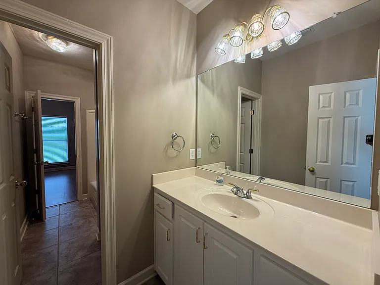 9090 Pleasant Rd — Photo 18