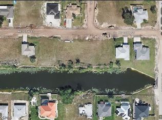 1212 NE 12th St, Cape Coral, FL 33909