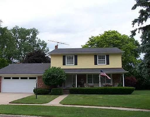 1099 Willana St photo 1